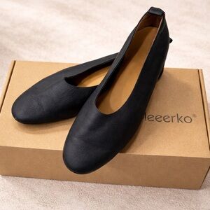 Everlane Day Glove Flats Black Leather Ballet Shoes Minimal Wear